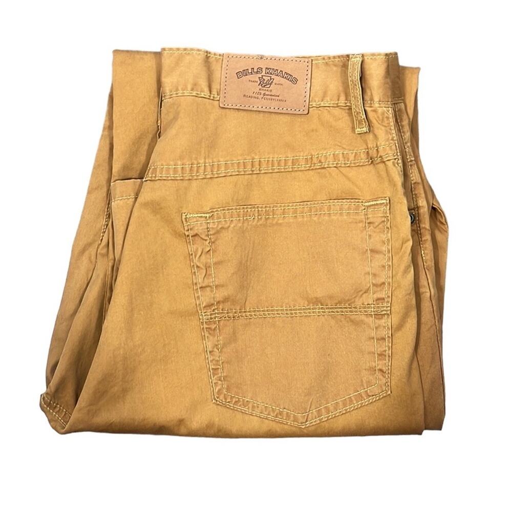 Bill’s Khakis‎ Five Pocket Standard Fit.